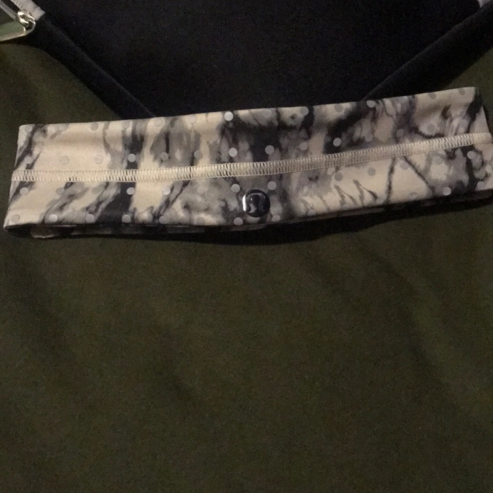 Lulu lemon head band!